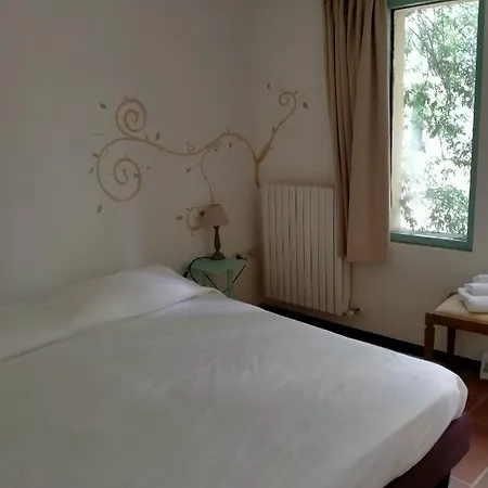 Subretia Residenze Di Campagna 3*