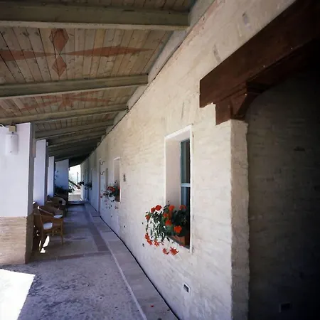 Aparthotel Subretia Residenze Di Campagna Fabbri