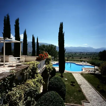 Subretia Residenze Di Campagna 3* Fabbri