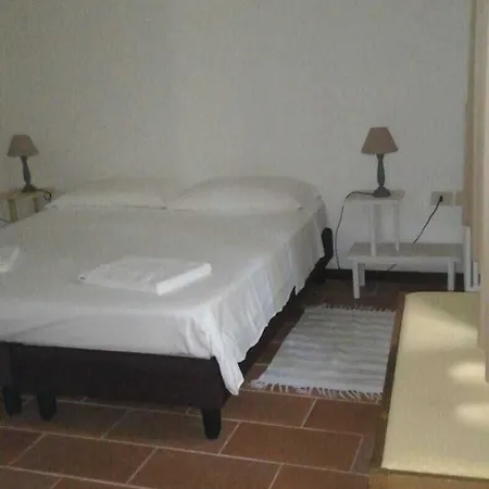 Subretia Residenze Di Campagna 3*