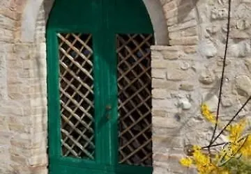 Aparthotel Subretia Residenze Di Campagna
