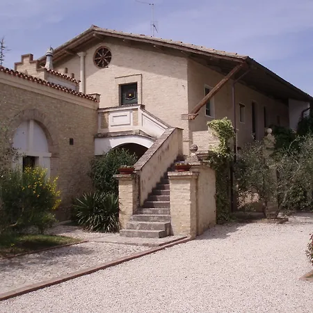 Subretia Residenze Di Campagna Aparthotel Fabbri