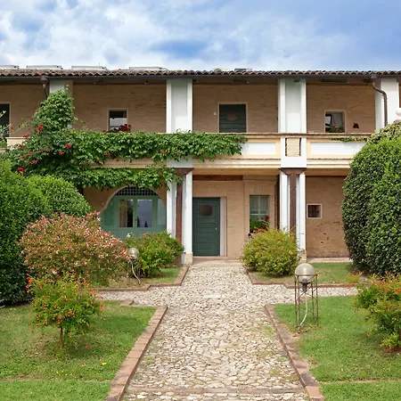 Subretia Residenze Di Campagna 3* Fabbri