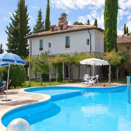 Subretia Residenze Di Campagna 3*
