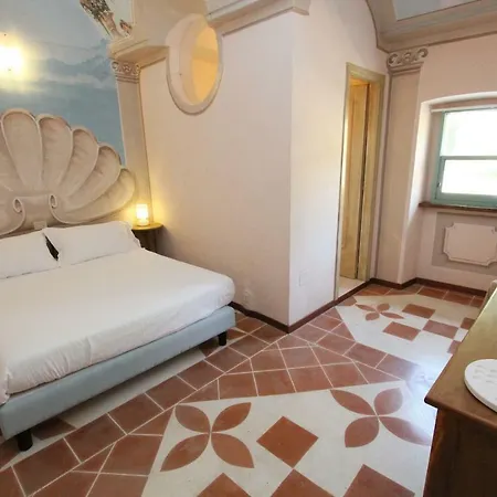 Subretia Residenze Di Campagna 3*