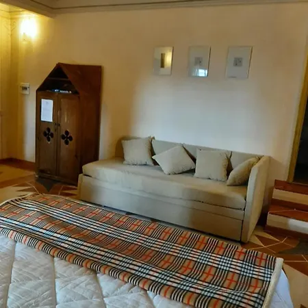 Subretia Residenze Di Campagna Fabbri
